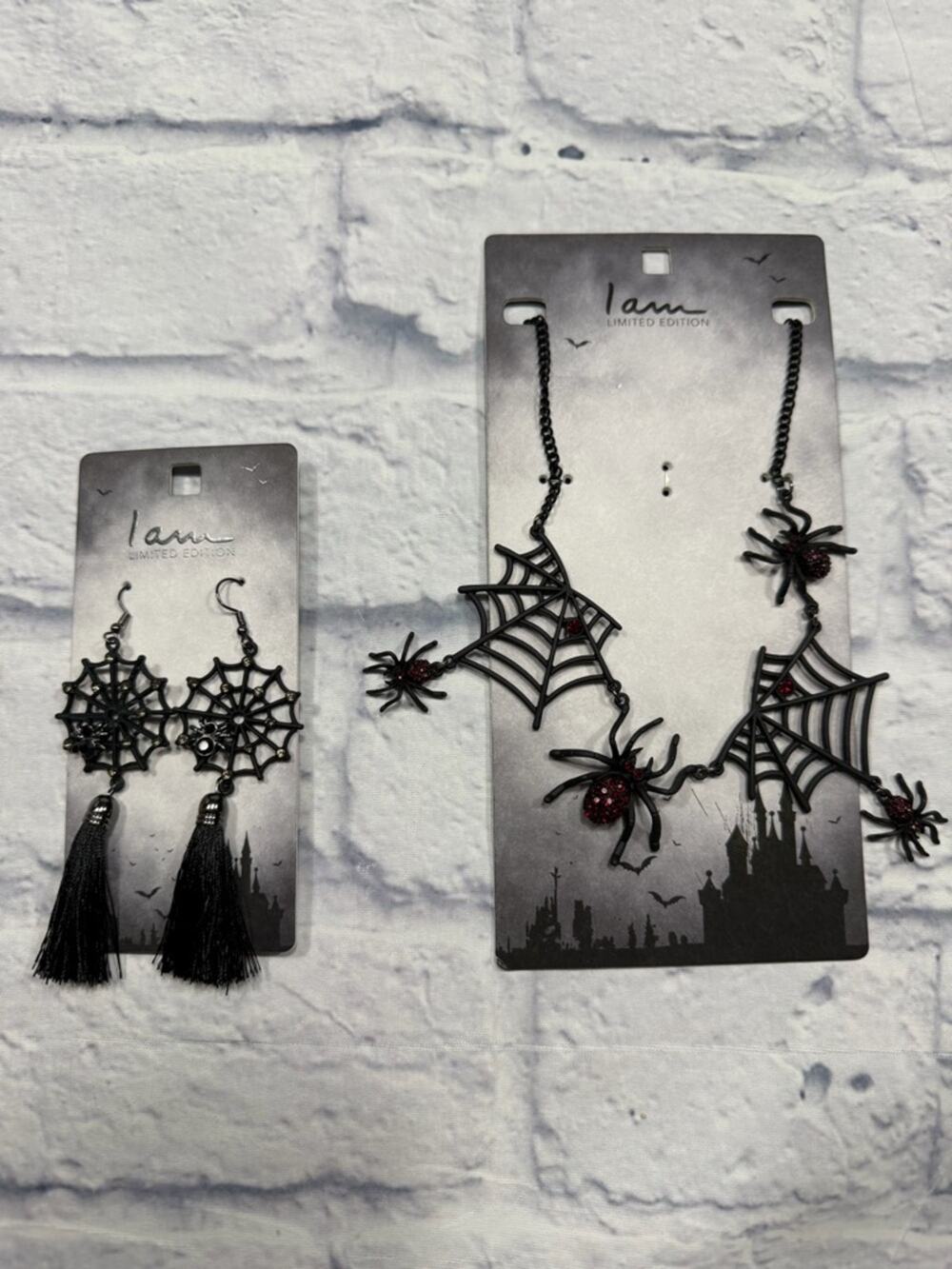 NEW Halloween Goth I Am Spider Web Necklace & Earrings Set Black & Red Crystals